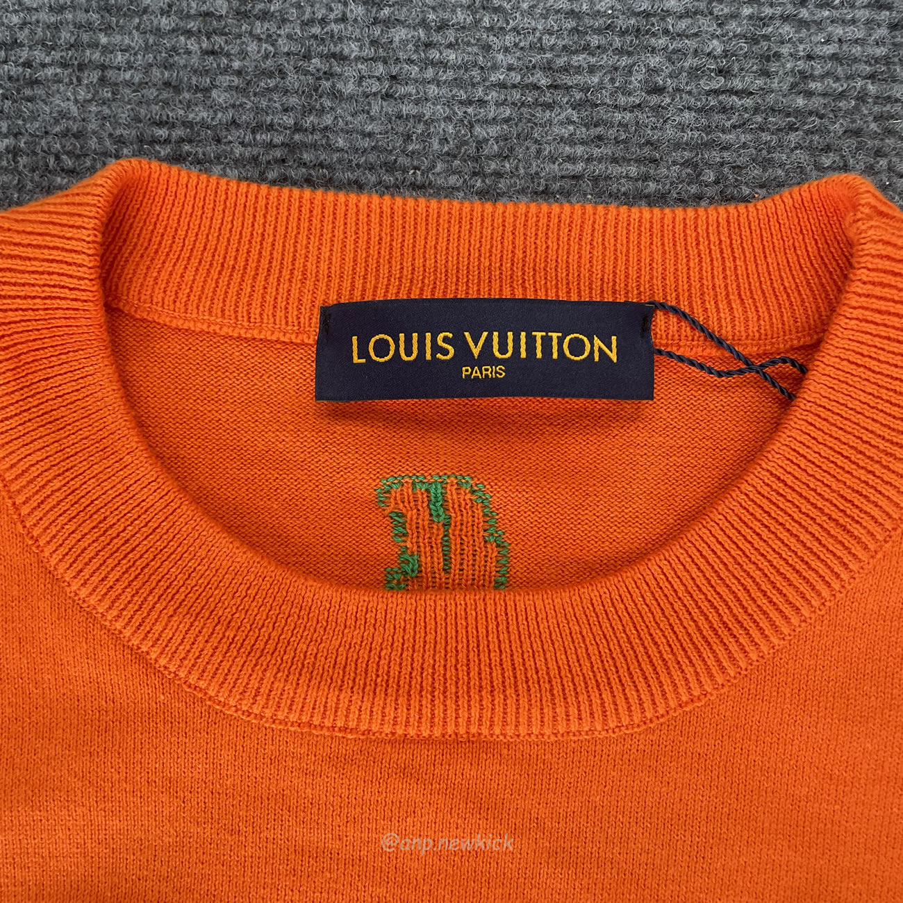 Louis Vuitton Short Sleeved Cotton Crewneck Orange Fw24 (13) - newkick.vip